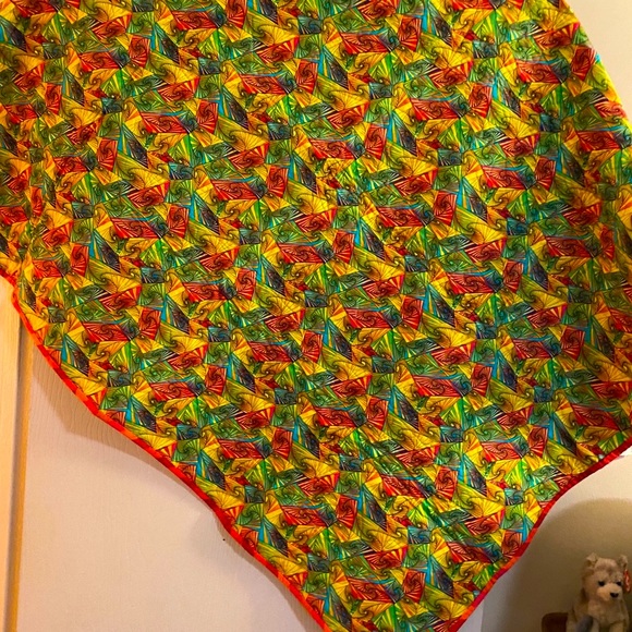 Beautiful handmade crib quilt or wall hanging - Picture 9 of 11